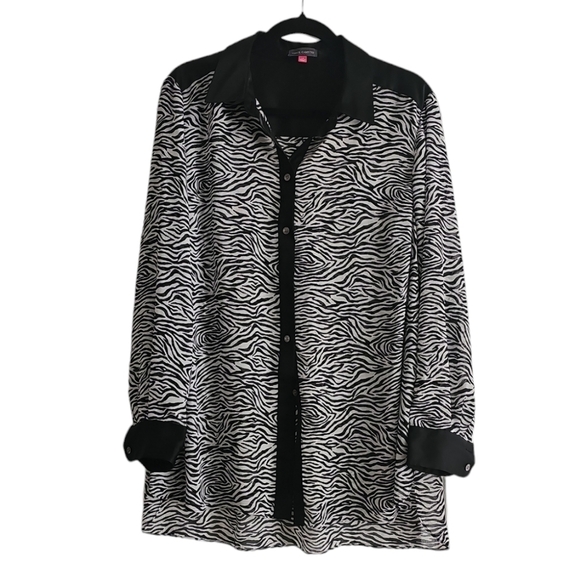 Vince Camuto Women's Zebra Print Long Sleeve Button Down Shirt - Picture 1 of 5